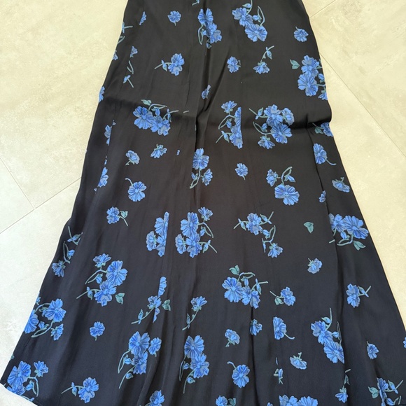 Reformation floral midi skirt - Picture 3 of 5